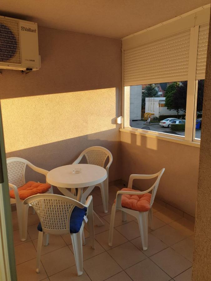 Apartman Dzakula ザグレブ エクステリア 写真